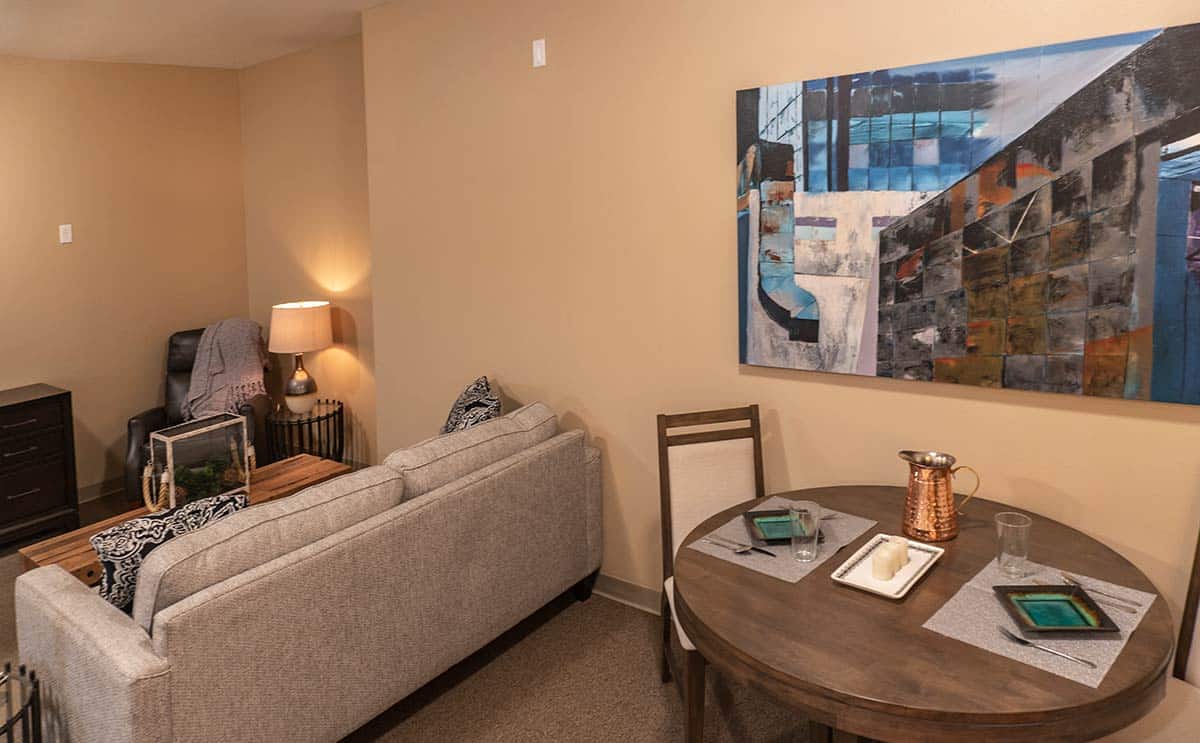 2nd Floor One Bedroom Apartment