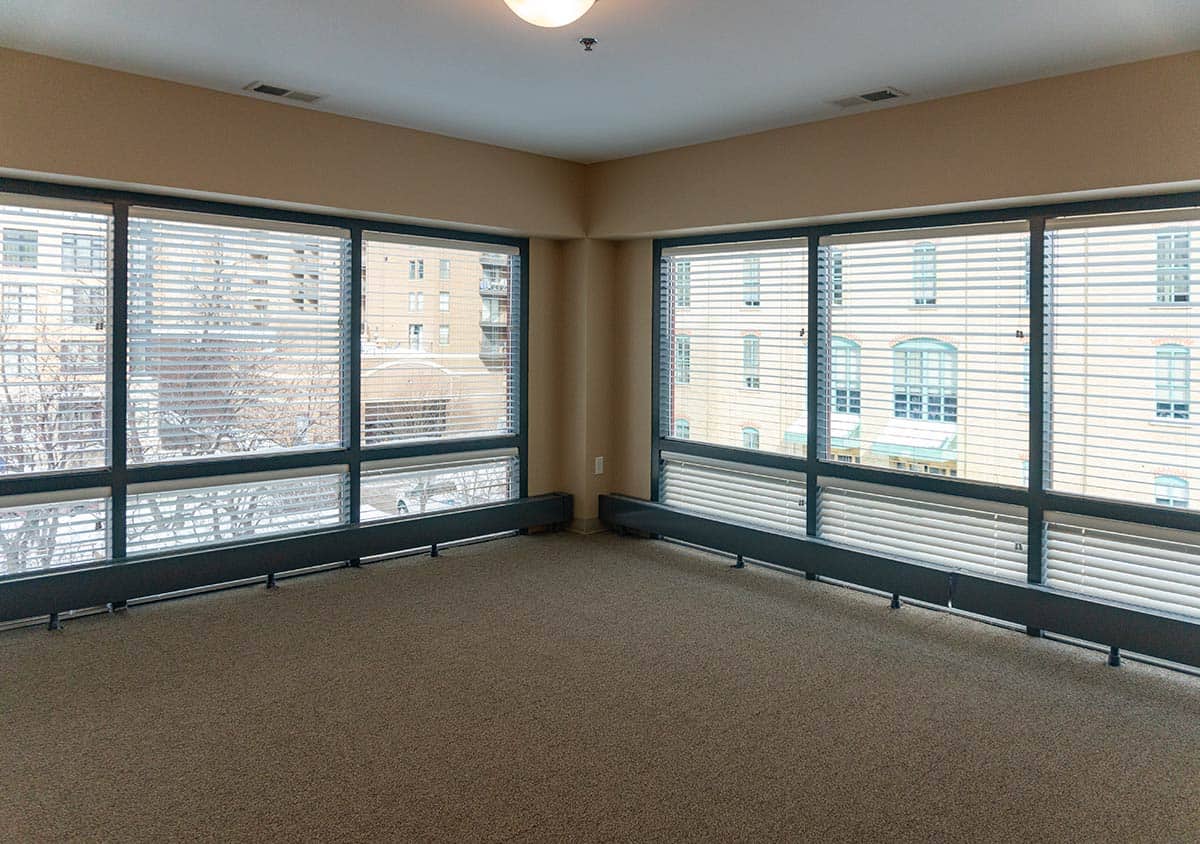 3rd Floor One Bedroom Apartment